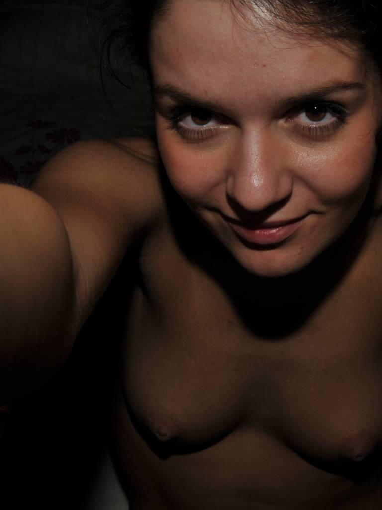 discreet dating Mayville